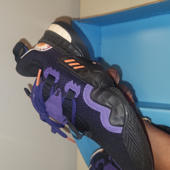 Adidas 2022 Trae Young 1 'Black Team College Purple' - Picture 4 of 8